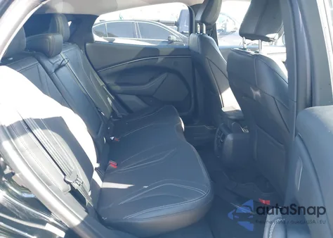 2023 Ford Mustang Mach-E Premium z USA, uszkodzony, nr VIN 3FMTK3SUXPMA55941